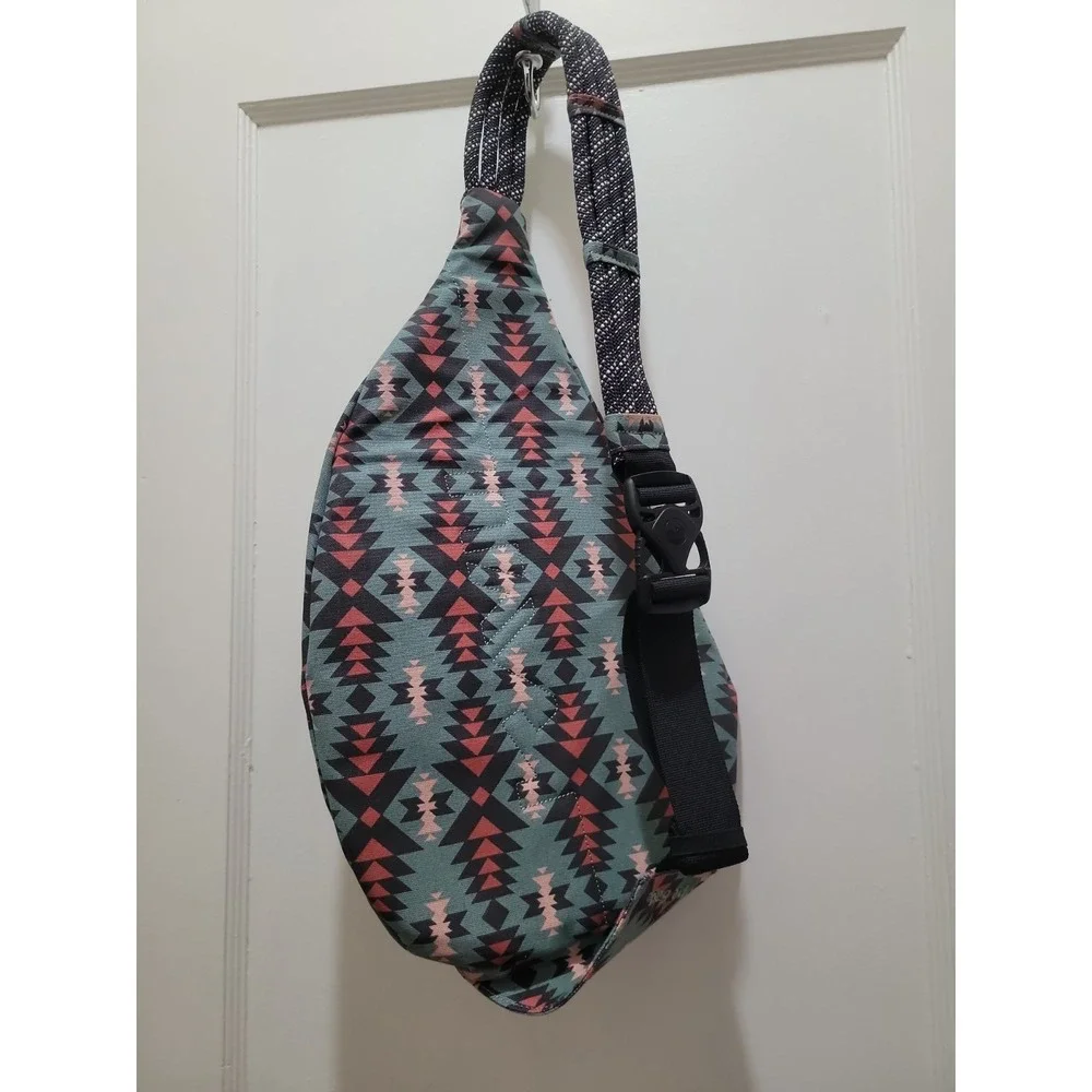 KAVU Original Rope Sling Bag Crossbody Backpack Mojave Dunes Aztec Travel NWOT